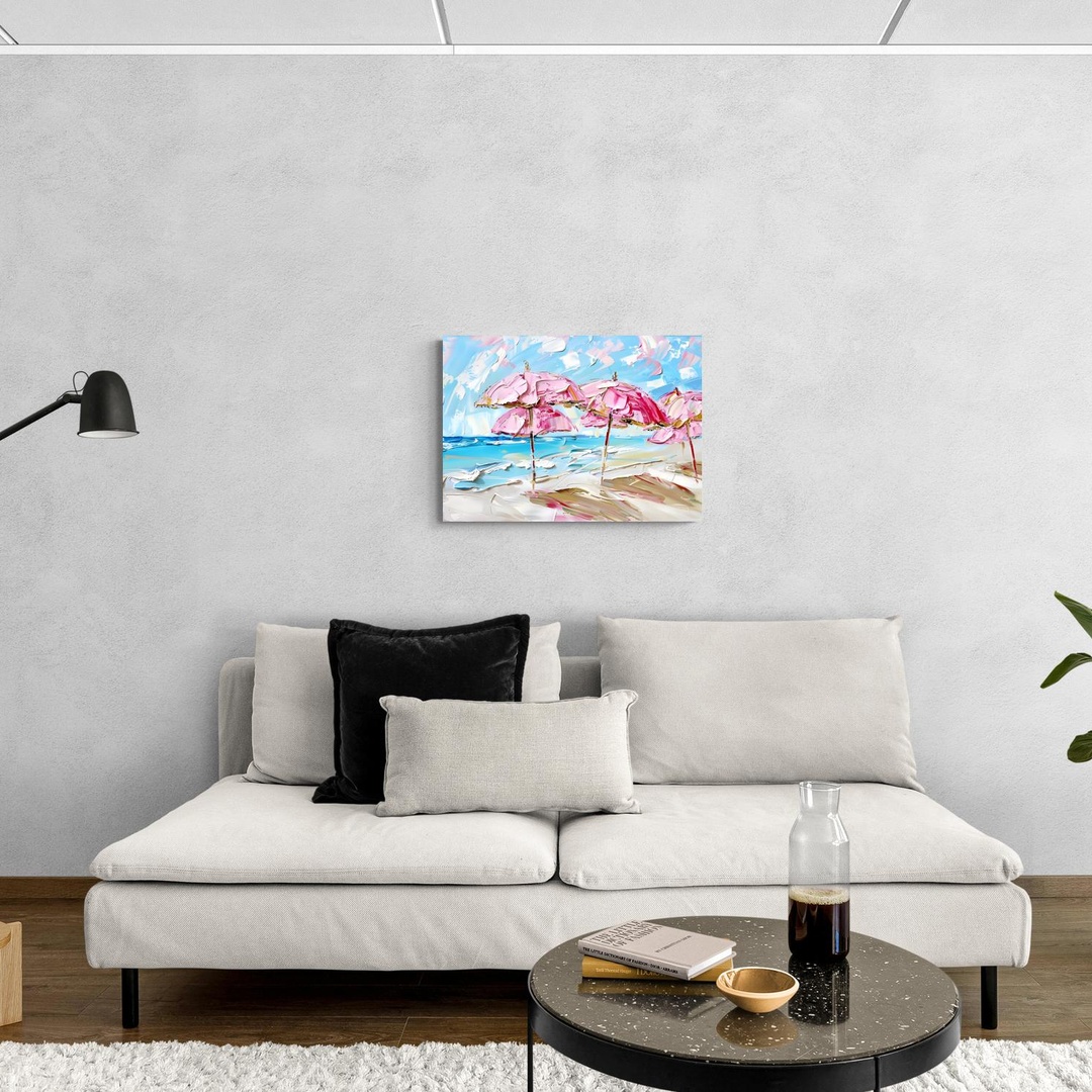 pink-umbrellas-scena-3-70x50-senza.jpg Sotto le Ombre Rosa scena-3-70x50-senza